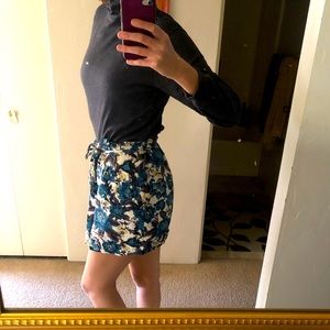 Loft mini floral skirt